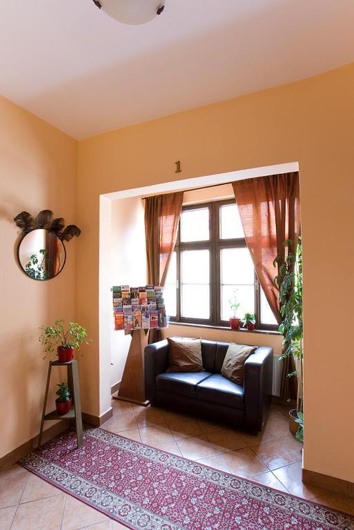 Hotel Columbo Прага Экстерьер фото
