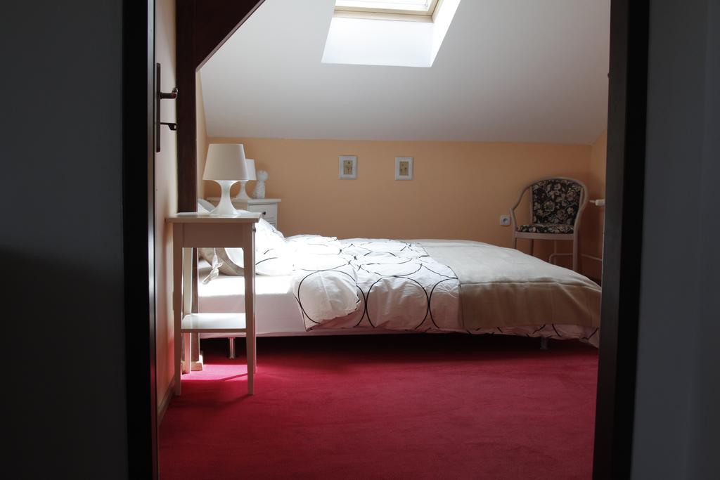 Hotel Columbo Прага Экстерьер фото